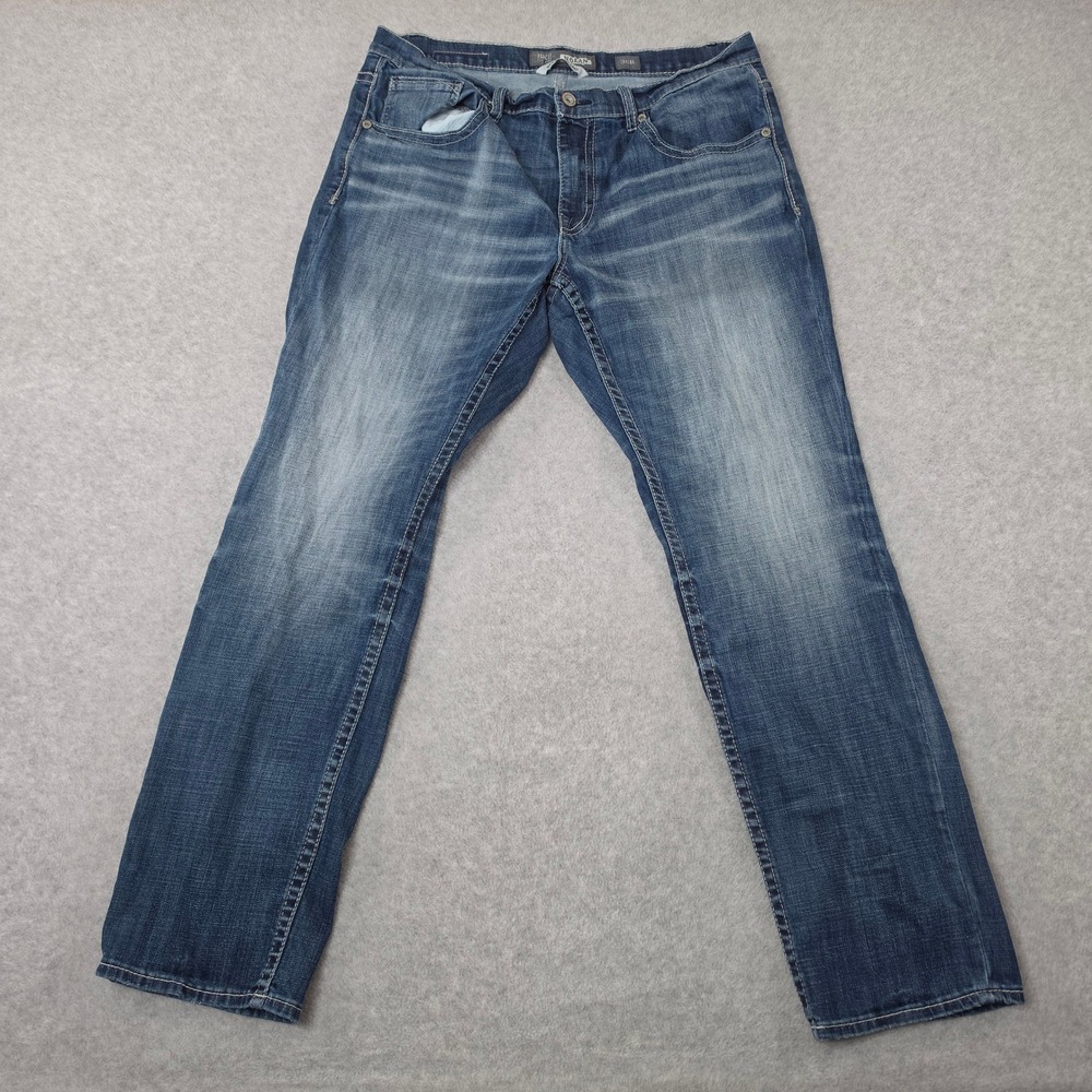 BKE Nolan Straight Leg Mens Jeans 36R Medium Wash Distressed Denim